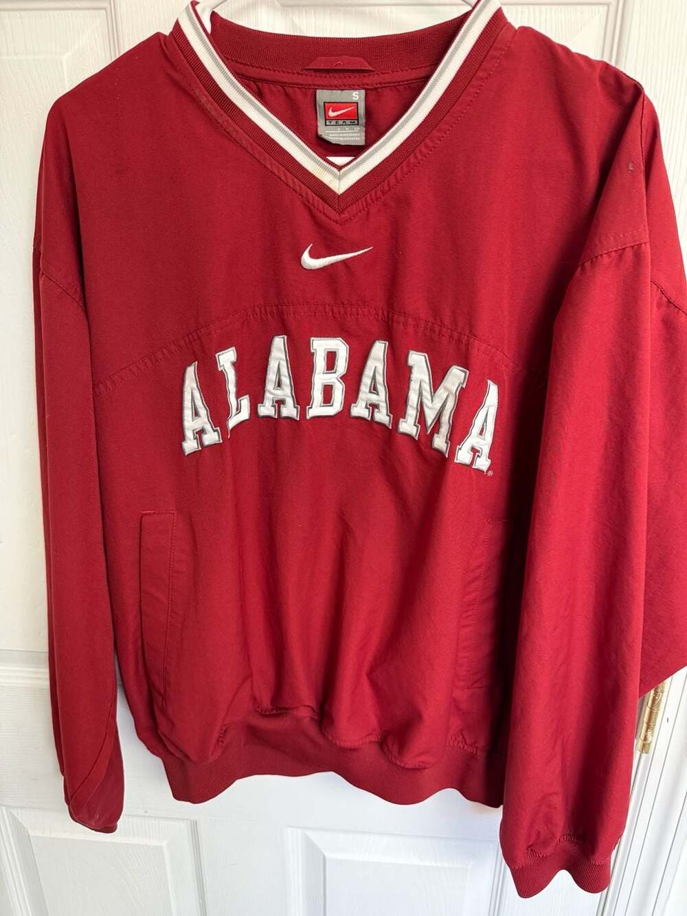 Vintage Nike Team University of Alabama Red V-Neck Windbreaker Pullover Jacket
